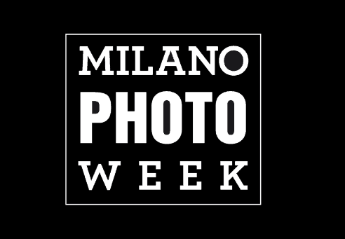 Your photographic portrait with a favorite object at the Bagatti Valsecchi Museum